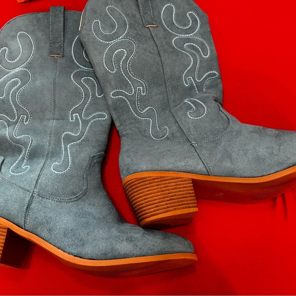 Blue Western Boots - Picture 6 of 11